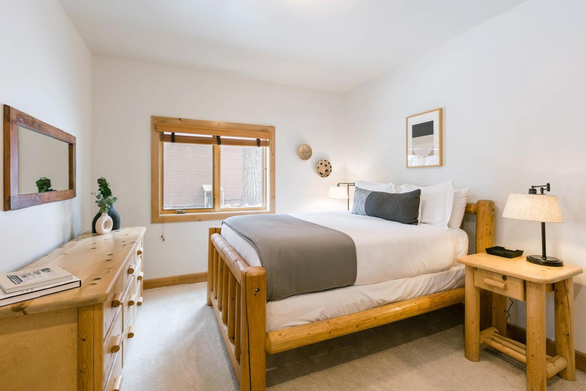 Coyote Moon By Avantstay Cabin Wsauna Mins From Dt Truckee Northstar Exterior foto