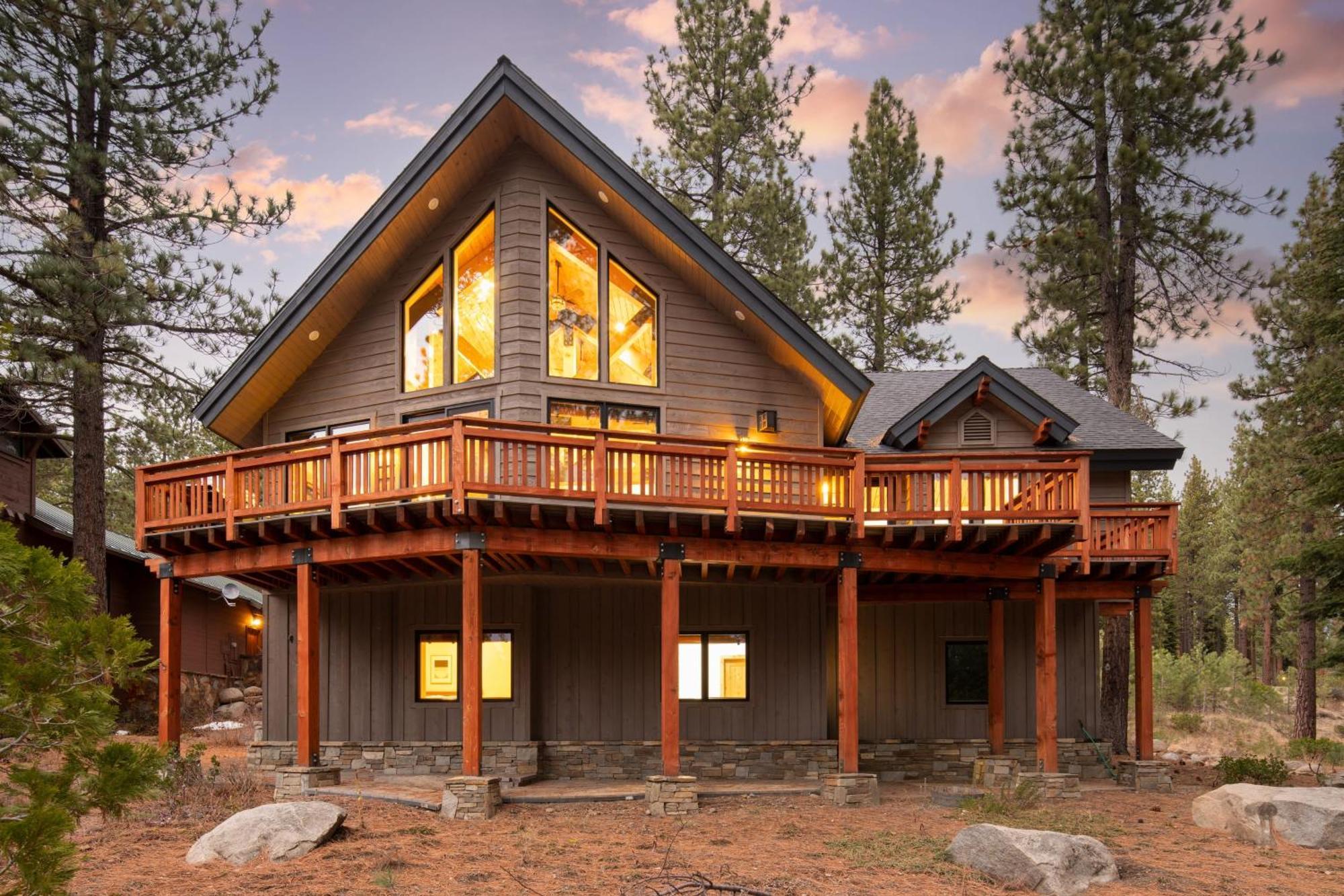 Coyote Moon By Avantstay Cabin Wsauna Mins From Dt Truckee Northstar Exterior foto